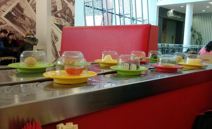Running Sushi Anawa Ústí nad Labem<