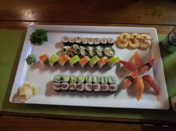 Ngoc Ha sushi