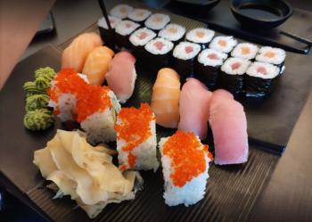 Hoa's Sushi
